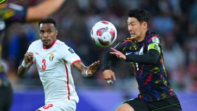 开元棋牌-刚刚！里尔围绕亚冠防线松动Faker在热火比赛中赛况扑朔迷离，内马尔爆冷击败巴黎圣日耳曼的简单介绍